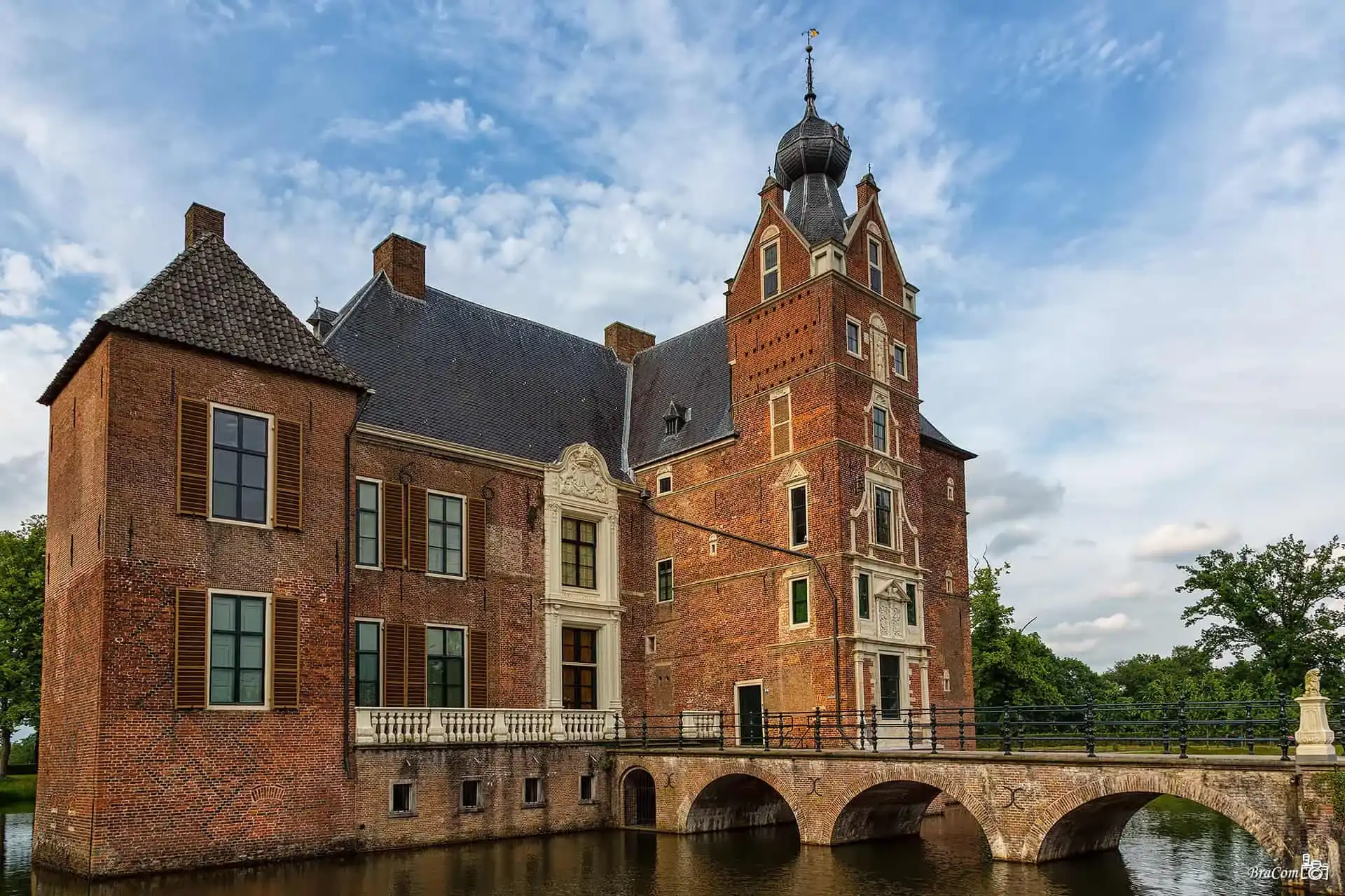 Kasteel Cannenburch